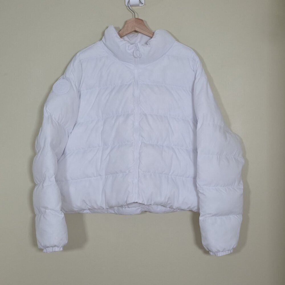 Fabletics Puffer Jacket Women XXL White Full Zip LS Pockets Lined Preppy Cottage